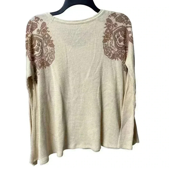 Free People We the Free Waffle Knit Print Boho Thermal Shirt Size Small - Picture 4 of 6